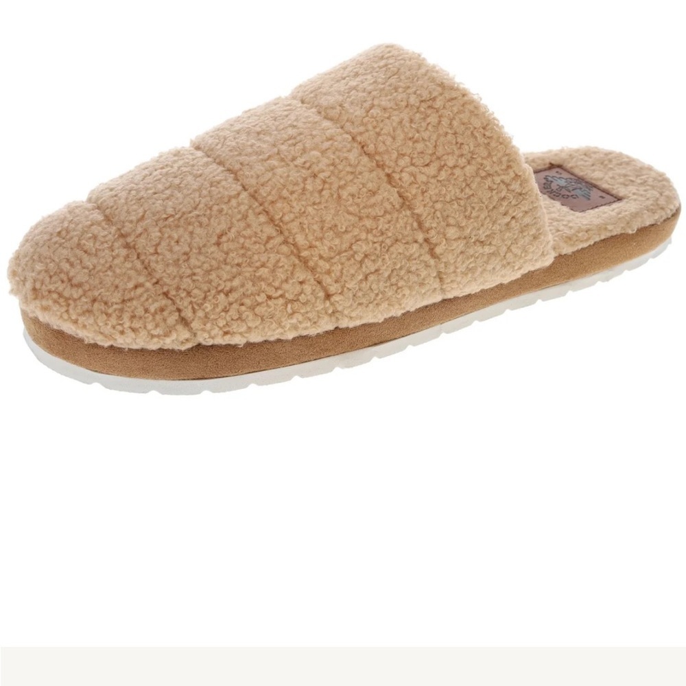Ladies Dockers slippers color: mink brown M6462-0063